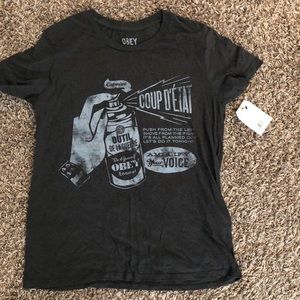 Obey tee